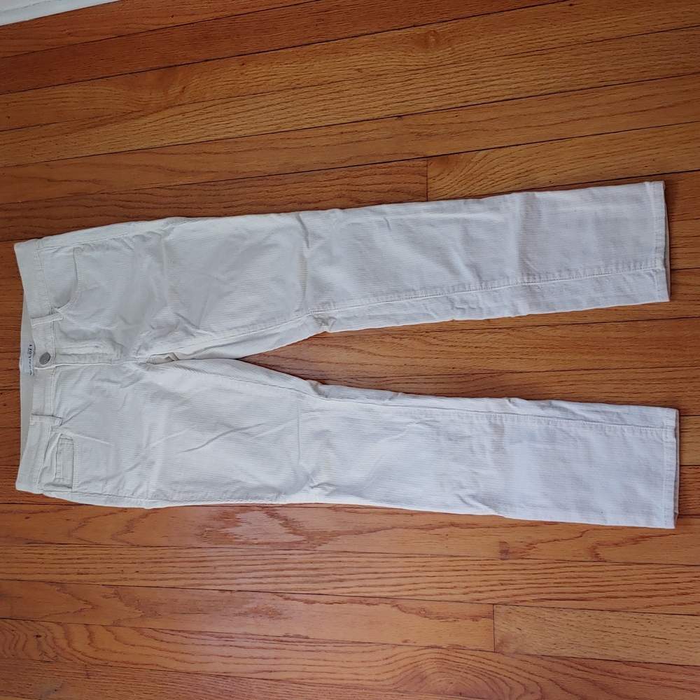 Loft Modern Skinny white corduroy pants size 26, size 2